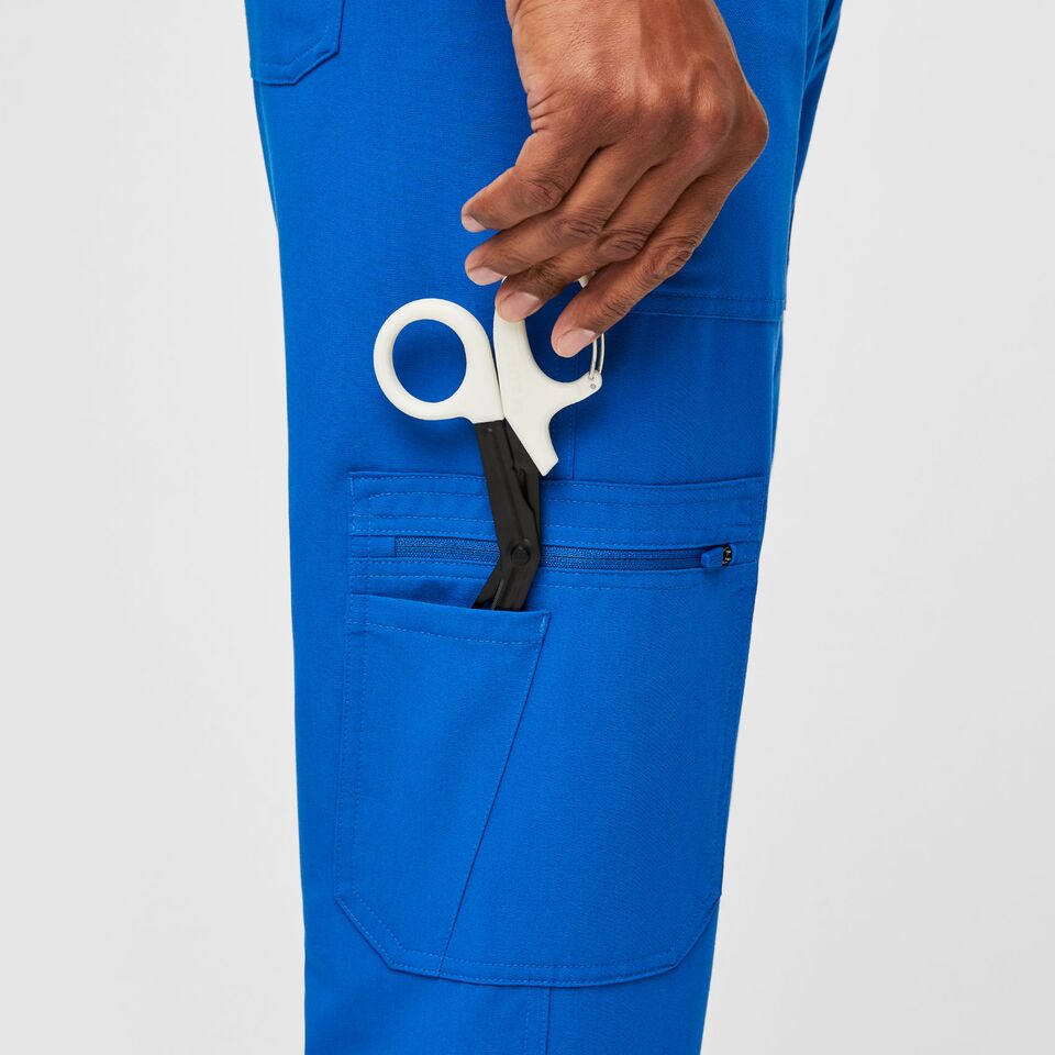 https://creative.wearfigs.com/asset/e1fa95c1-5e17-4a7b-a0da-395582862915/SQUARE/Mens-Cairo-Scrub-Pant-RoyalBlue-6